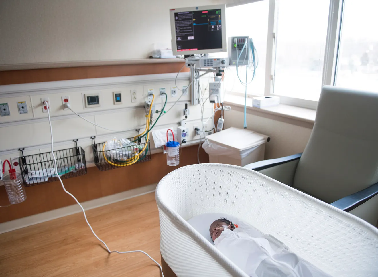 乳児ケアを変えるスマートベビーベッド、SusHi Tech Tokyo 2025で注目